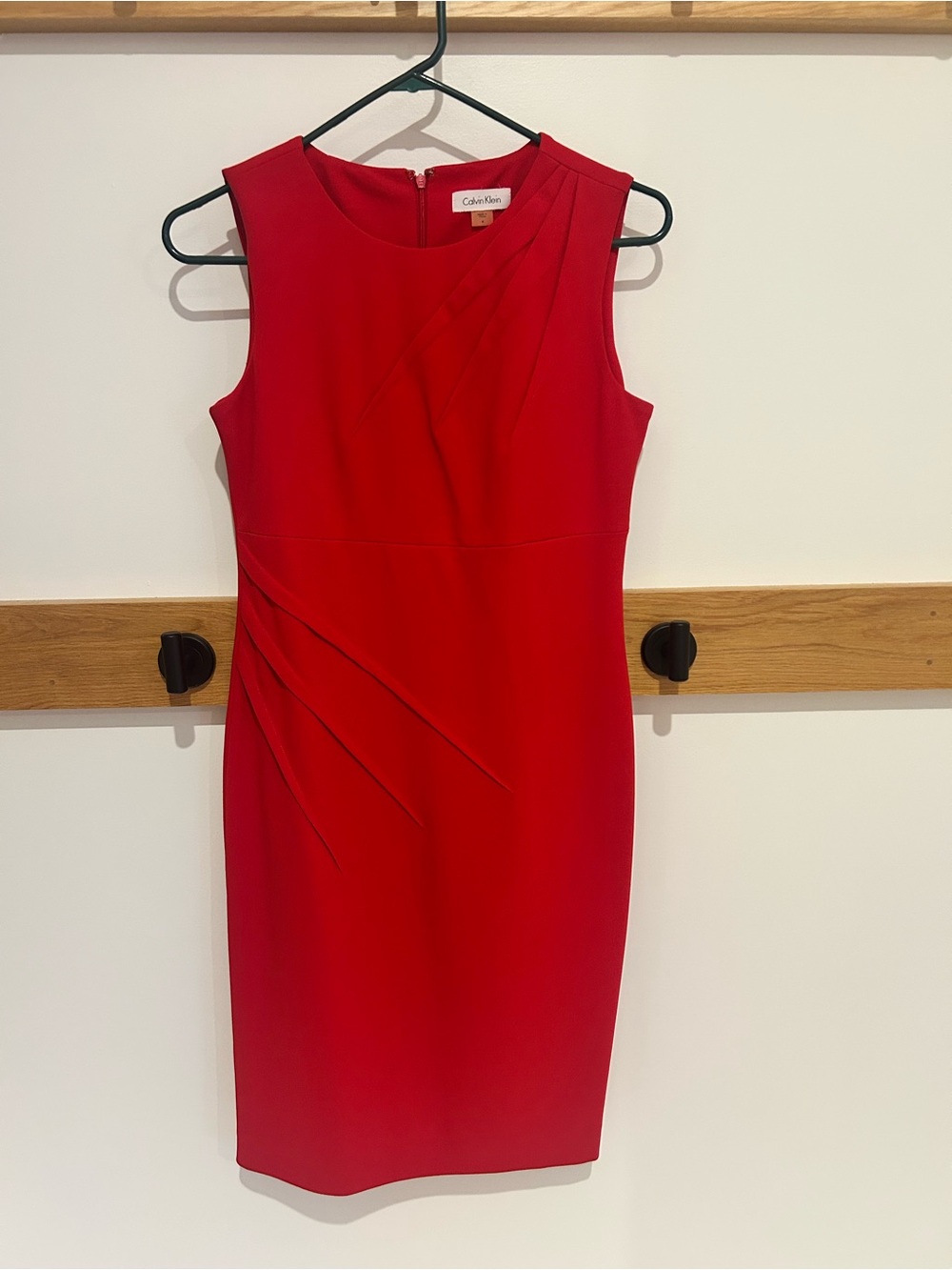 Calvin Klein Vibrant Red Sleeveless Sheath Dress